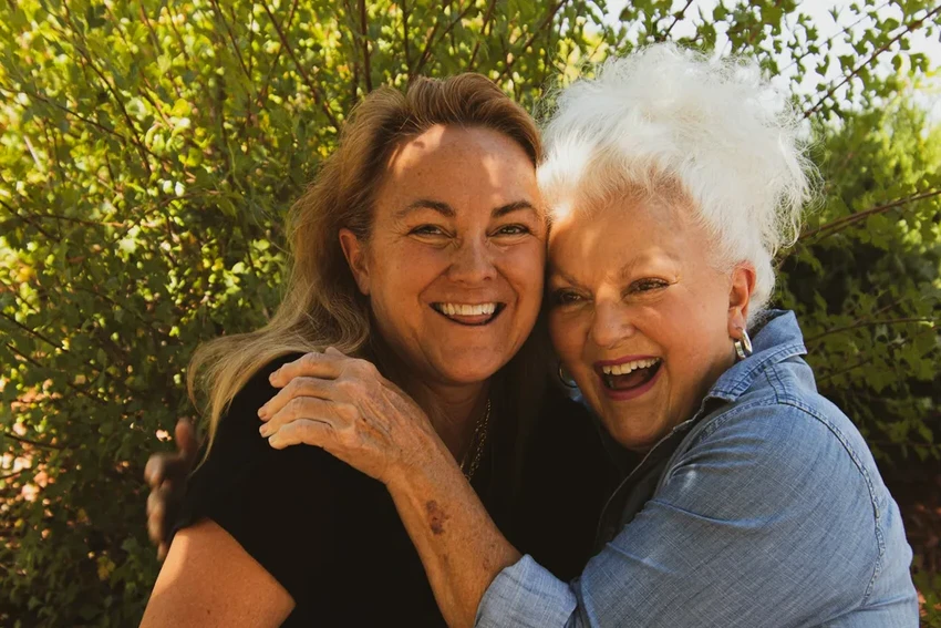 Когда мы стареем на самом деле: два неожиданных возрастных пика