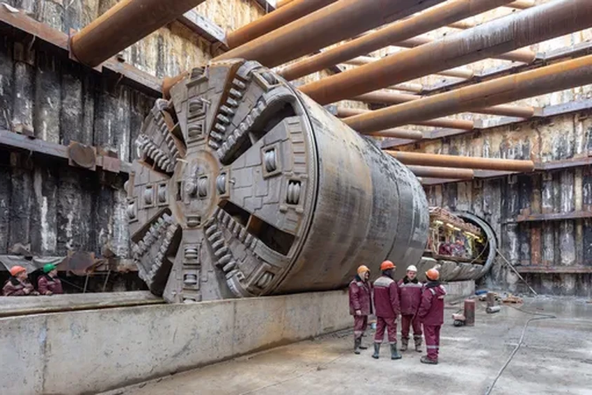 История строительства Московского метро: от первой линии до подземных дворцов