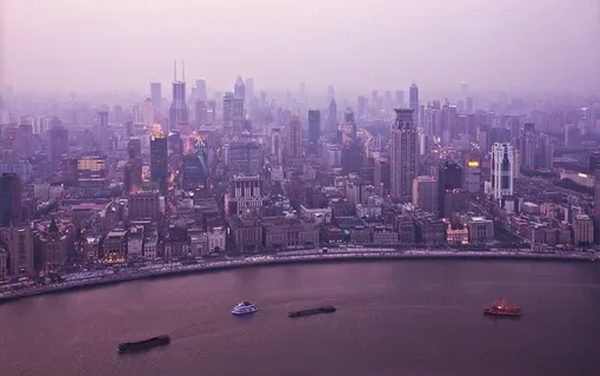 Телебашня Шанхая: почему на ней 15 жемчужин и есть космический отель?