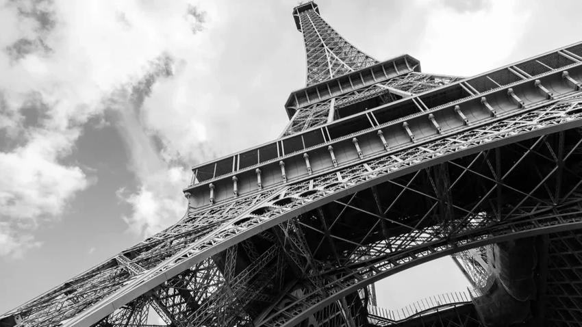 Как Мопассан и Дюма возмущались Эйфелевой башней и почему они ошибались