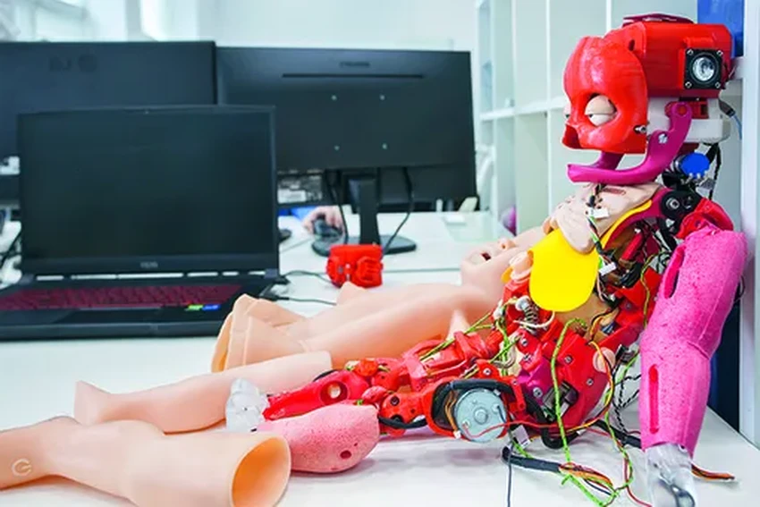 Российские андроиды-пациенты: как тренируют врачей на реалистичных роботах