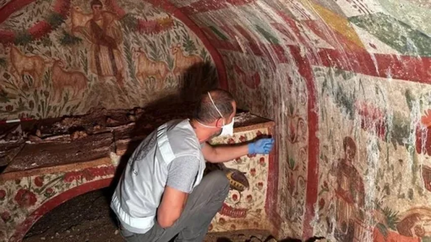 Обнаружен редкий образ юного Иисуса: древняя фреска из турецкой гробницы