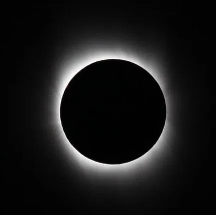 Выдержат ли солнечные электростанции затмение 8 апреля? Как энергетики готовятся к четырём минутам ночи