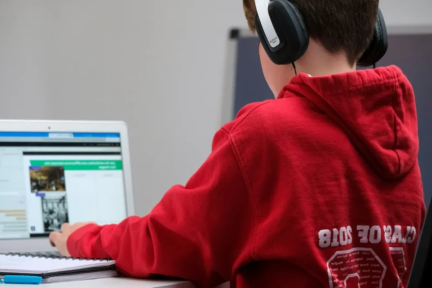 Как увлечь ребёнка программированием: первые шаги к профессии будущего