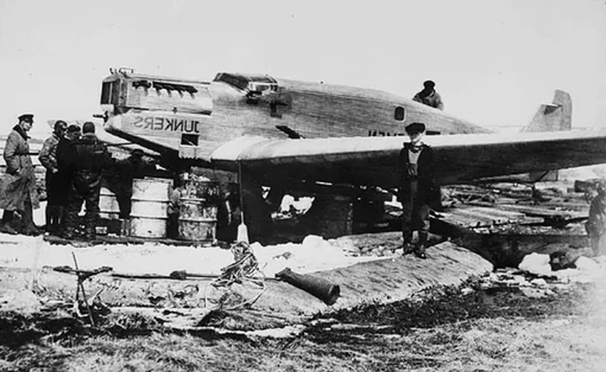Как самолёт Junkers W 33, запрещённый в Германии, покорил небо СССР