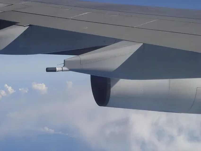 Зачем самолёты сливают тонны топлива в небе перед экстренной посадкой