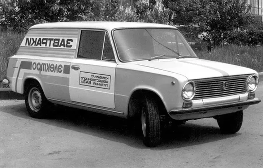 Электромобили: забытая история и неоднозначное возвращение на дороги