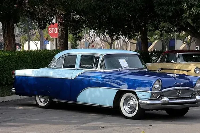 Автомобили будущего глазами прошлого: что предсказали 60-е?