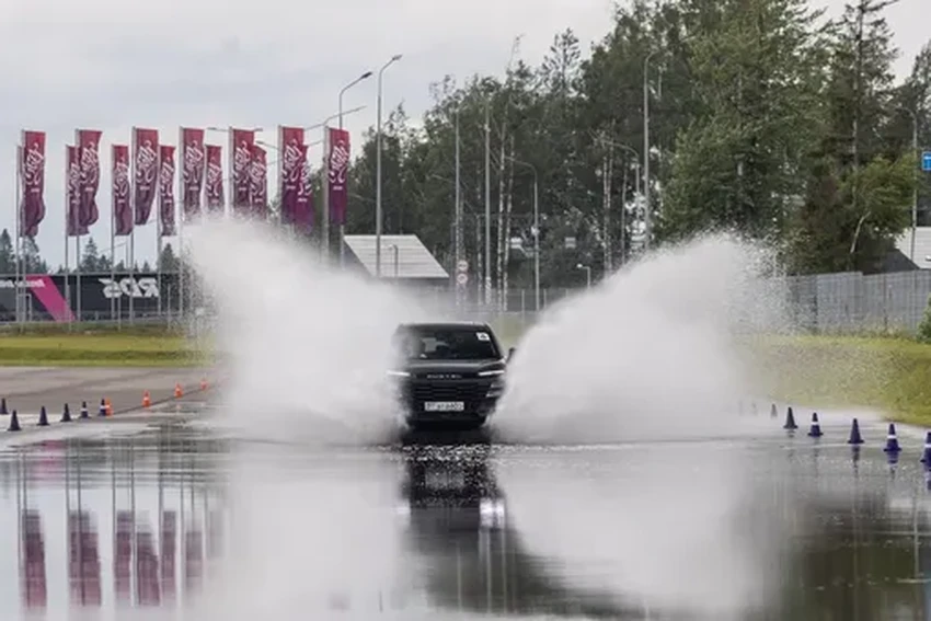 Ikon Autograph: Тест-драйв новых шин — что осталось от легендарной «Хакки»?