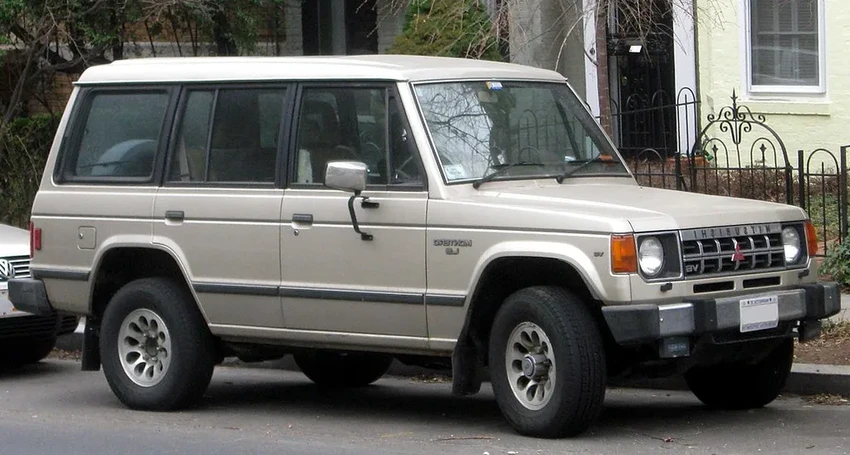 Взлет и падение легенды: почему культовый внедорожник исчез с рынка