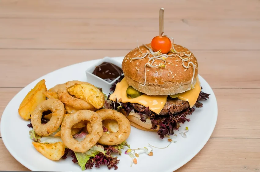 Питание при варикозе: какие продукты укрепят сосуды