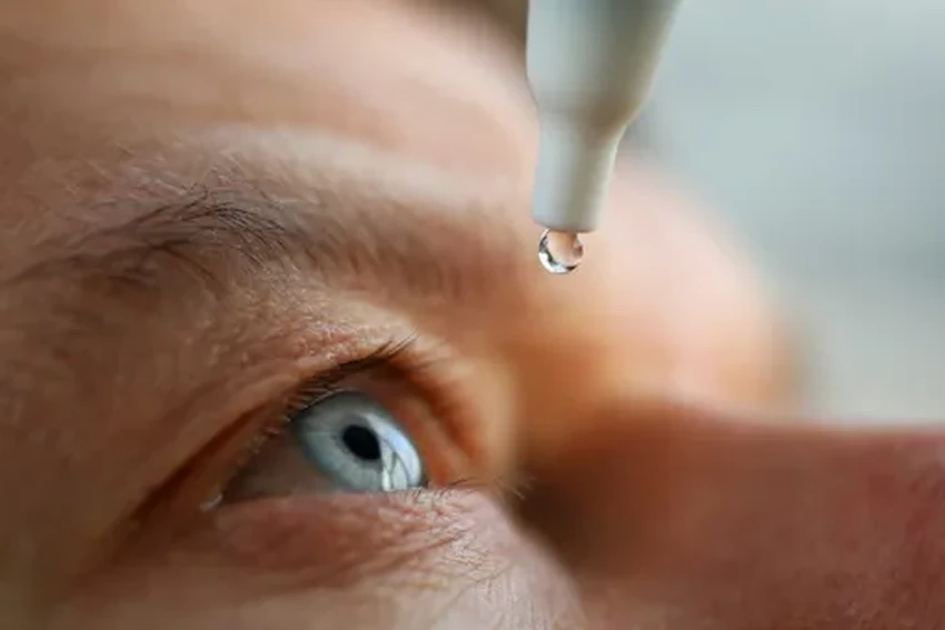 9 вредных привычек, из-за которых садится зрение: проверьте себя