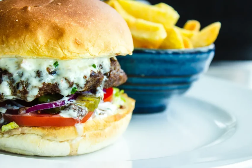 9 вредных привычек, из-за которых садится зрение: проверьте себя