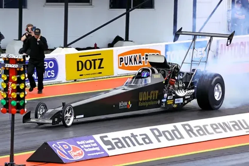 Почему драг-рейсинг — это не скучно: секрет популярности самых коротких гонок