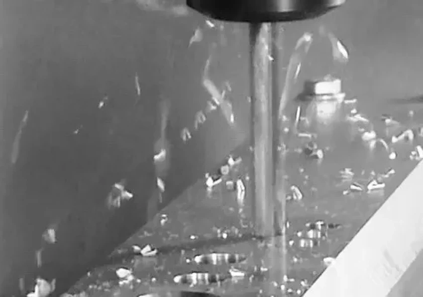 Создан световой луч, который притягивает объекты: как это работает