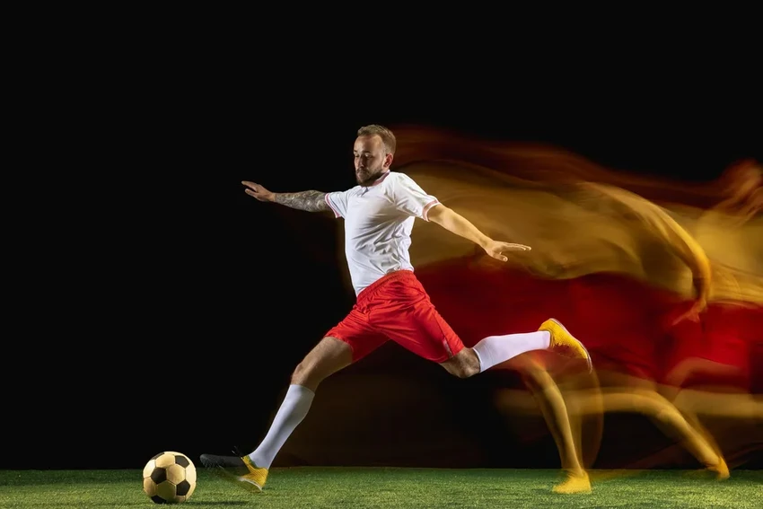 Зачем футболисты носят гетры: скрытые функции спортивного аксессуара