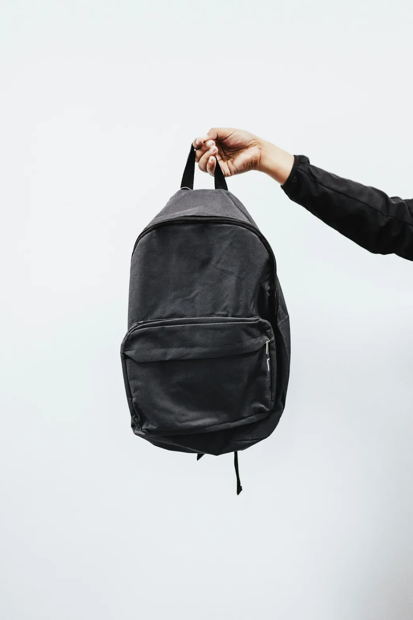 Не покупайте гантели: 7 домашних предметов для эффективной силовой тренировки