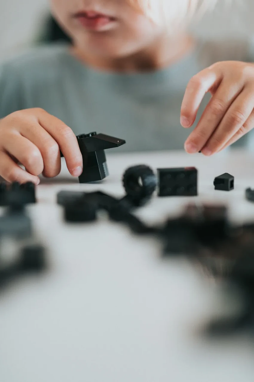 Диагностика аутизма по микробиому: как анализ кала ускорит выявление