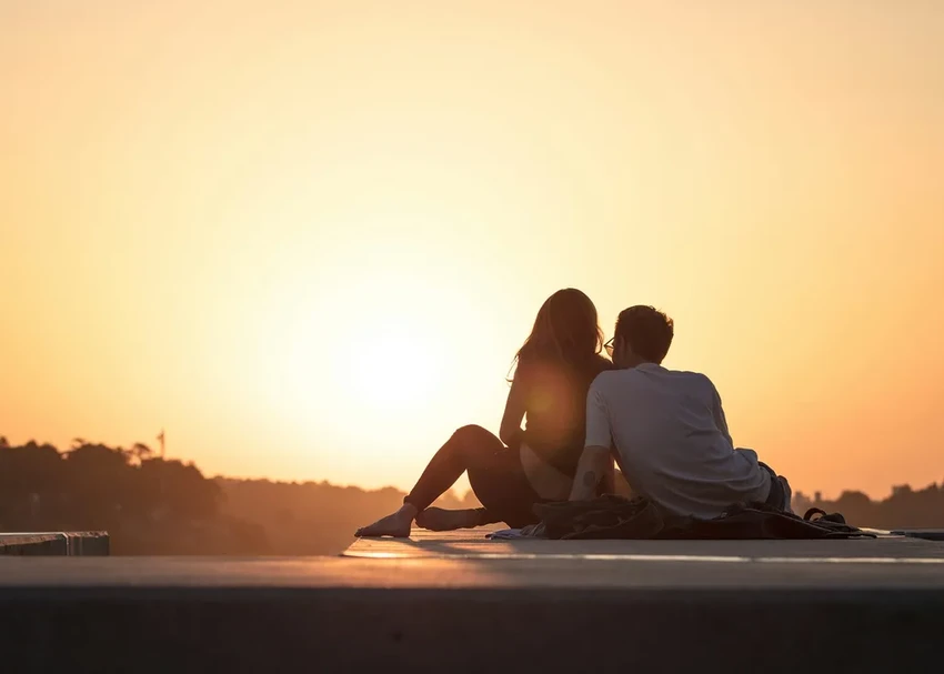 Почему не клеятся отношения? Нейробиология и психология избегающей привязанности