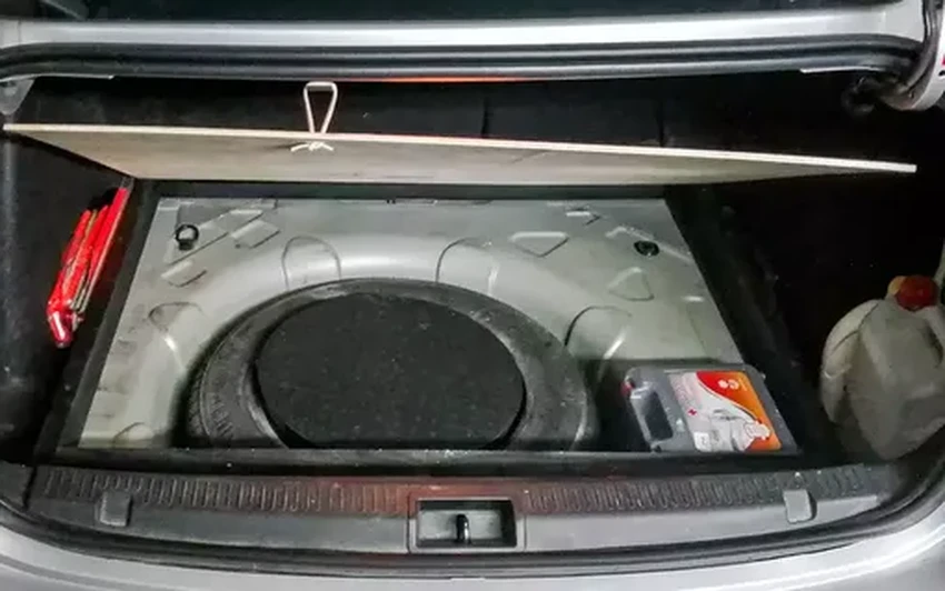 Органайзер в багажник своими руками: 3 рабочих идеи для порядка
