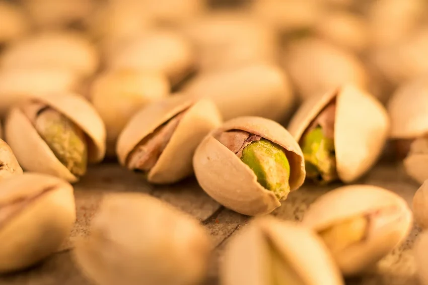 Почему орехи помогают похудеть: научное объяснение полезного перекуса