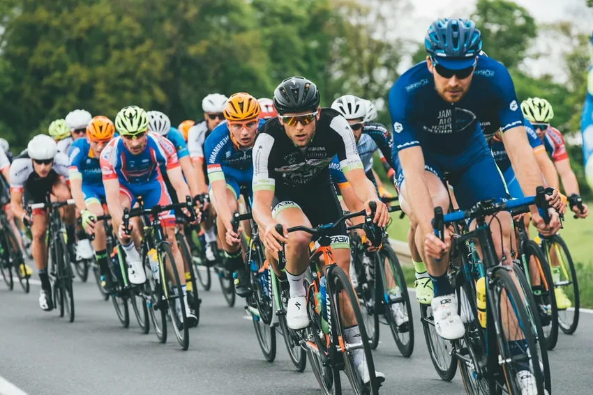 Какой уровень физической активности в молодости защитит от гипертонии?