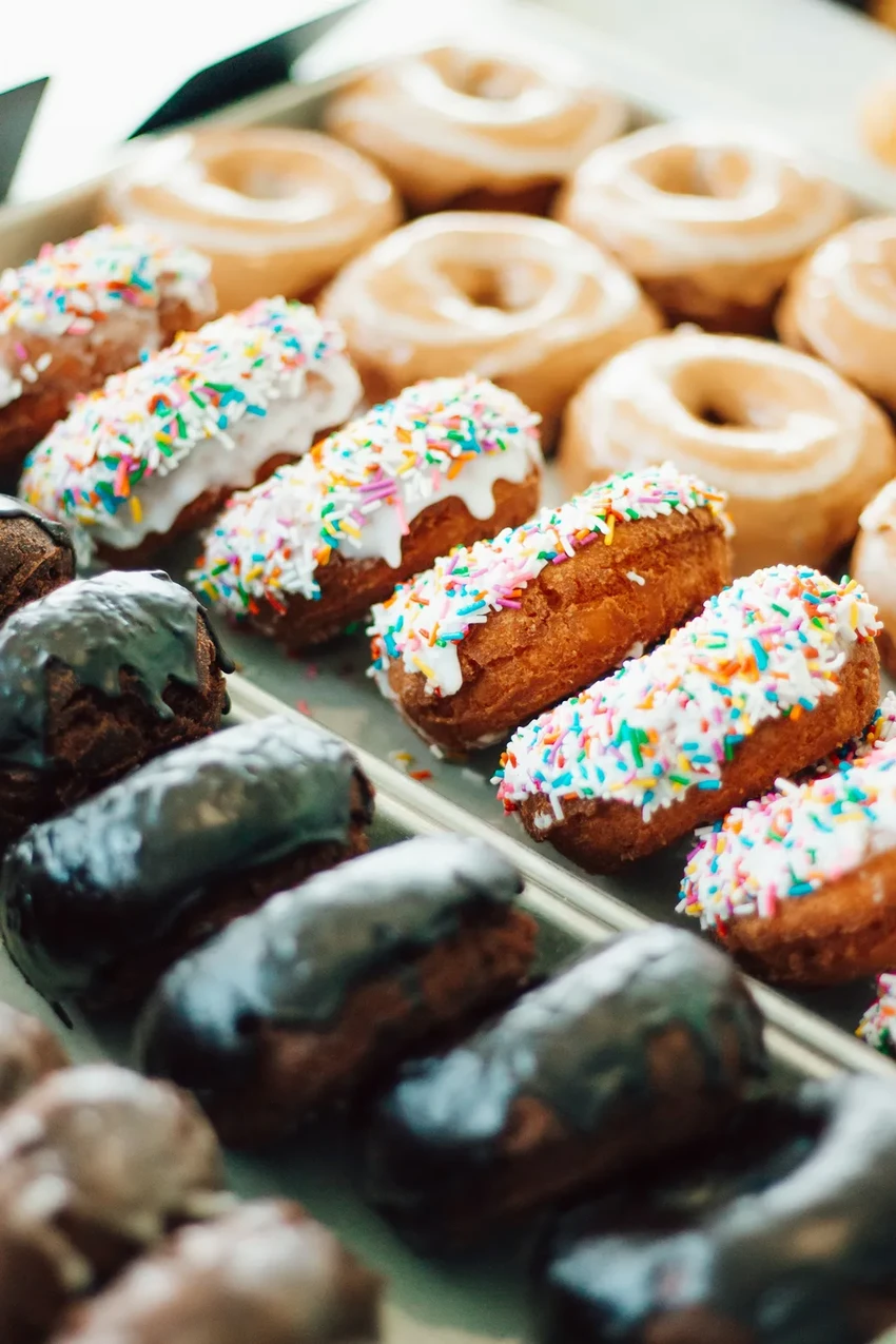 Ультраобработанная еда и сон: как вредные продукты могут вызывать бессонницу