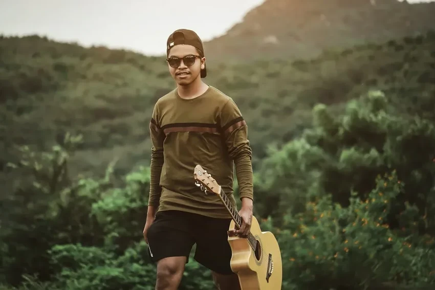 Будущее гитар: чем ламинат HPL заменяет традиционное дерево