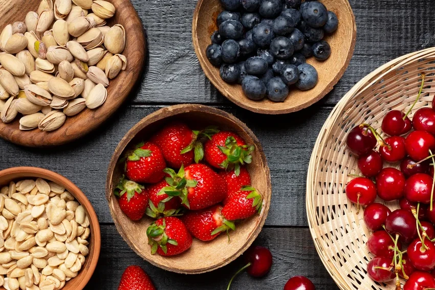 Вещество из граната для памяти: новая надежда в борьбе с болезнью Альцгеймера