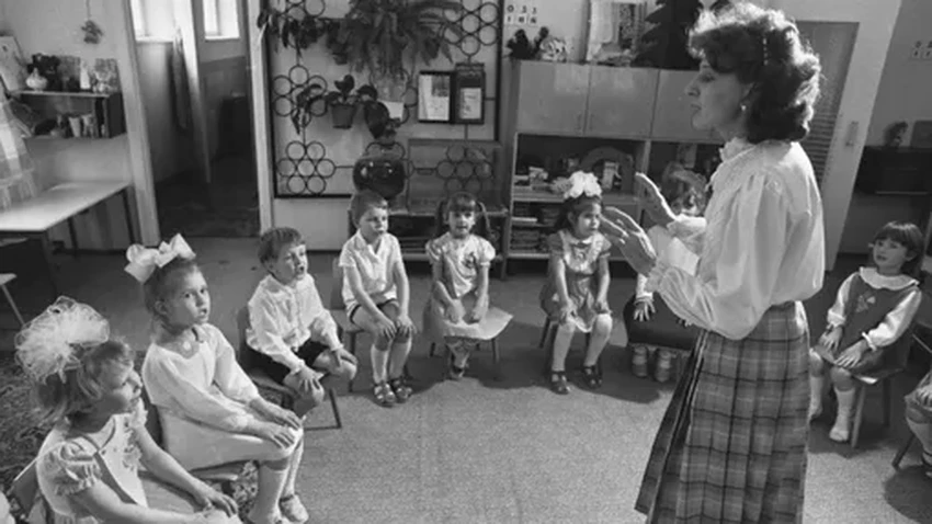 Как покрасить дерево насквозь: нерешенная задача советских мебельщиков