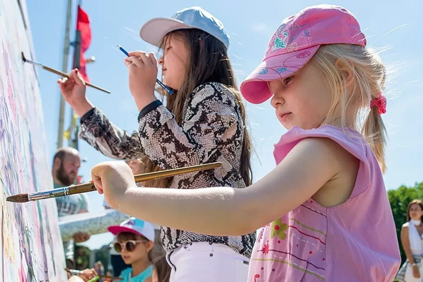 Лето в Москве 2024: главные концерты, фестивали и лекции для вашего досуга