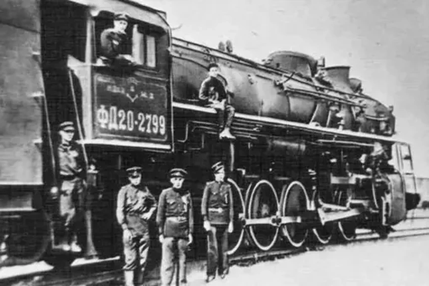 «Теща», «бобка», «грызь»: забытый жаргон машинистов паровозной эпохи