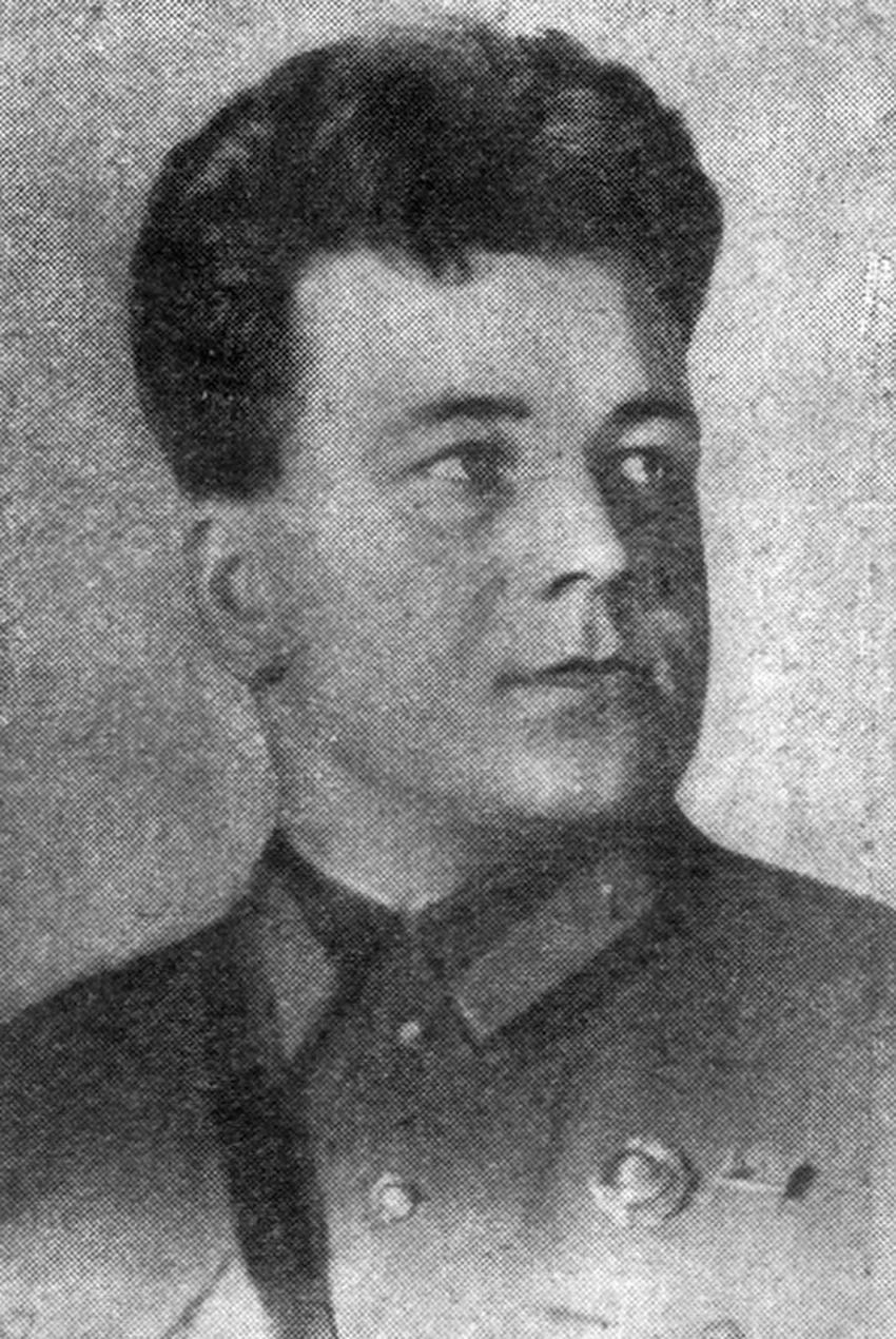 Анатолий Ляпидевский: как летчик первым получил «Золотую Звезду» Героя СССР