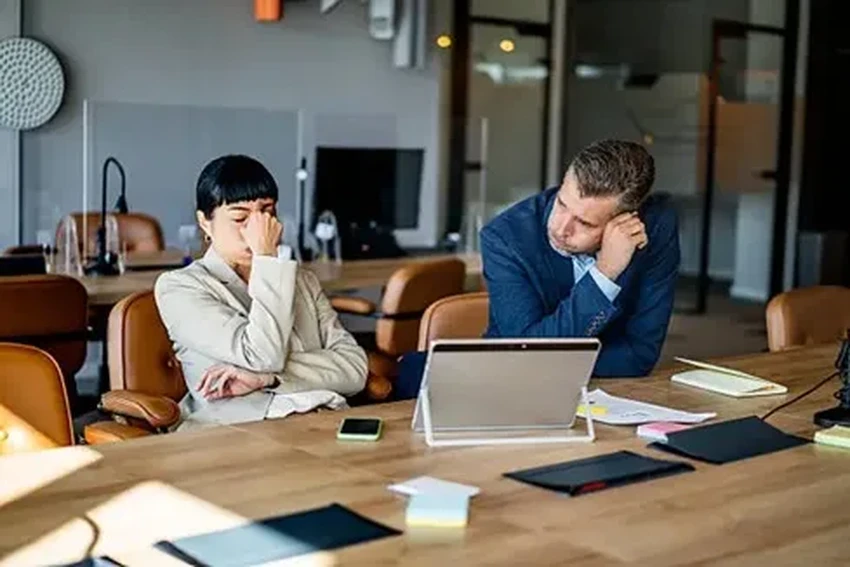 Почему мы преувеличиваем чужие эмоции: неожиданная польза ошибок в общении