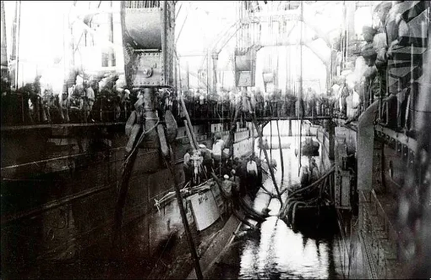 Спасательное судно «Коммуна»: чем удивляет старейший корабль ВМФ России