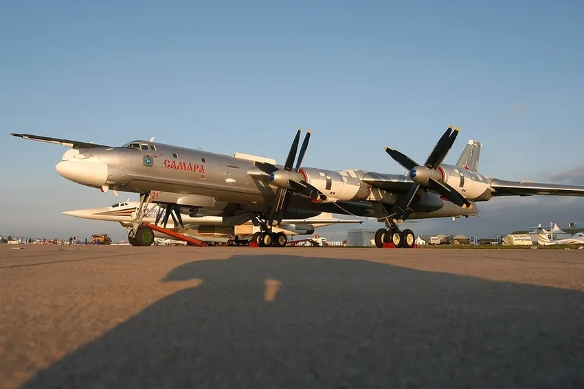 Зачем Ту-95 летает с соосными винтами и в чём их главный секрет