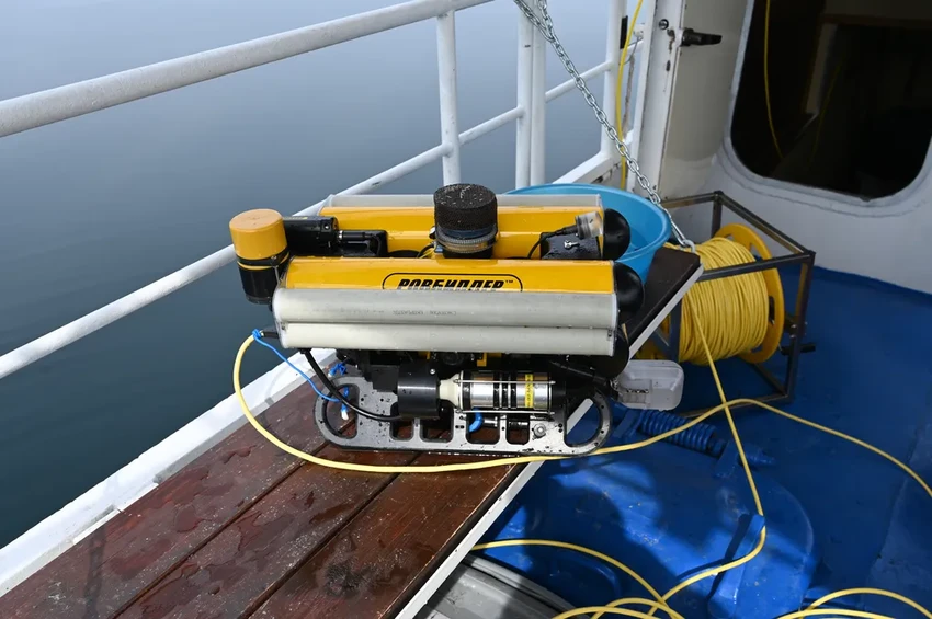 На дне Байкала нашли свежие следы извержений грязевых вулканов