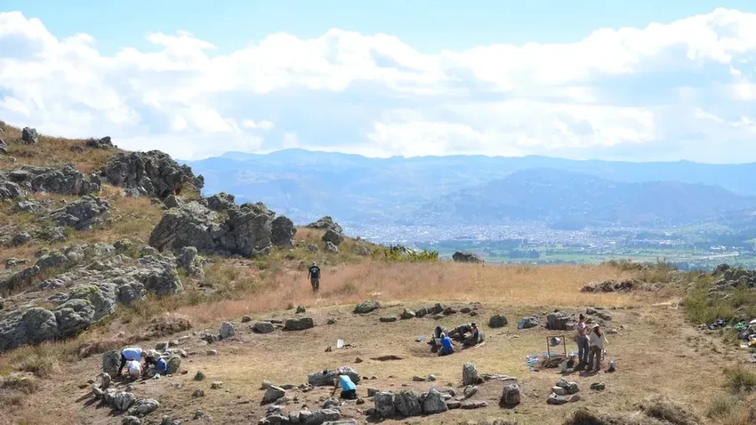 В Перу нашли мегалит древнее египетских пирамид