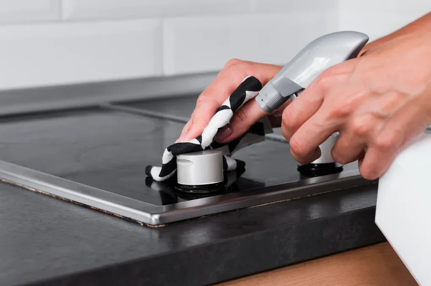 Как правильно мыть индукционную плиту: средства и методы очистки