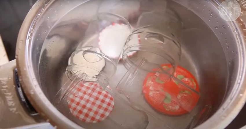 Правильная стерилизация банок: 5 надежных способов для домашних заготовок