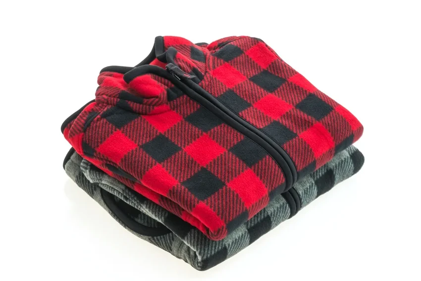 Правильный уход за флисом: как стирать, чтобы вещь оставалась мягкой и грела