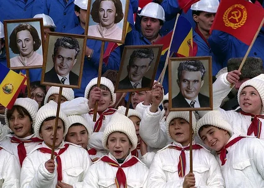 Румынский переворот 1989: почему казнили Чаушеску с женой?