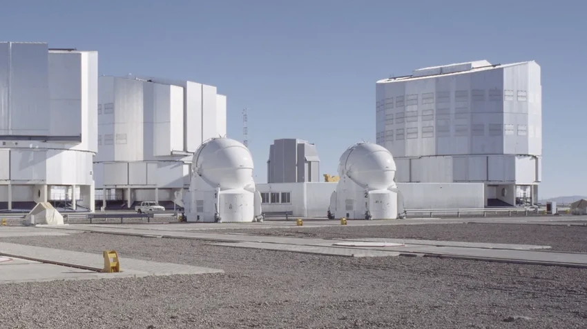 Туманность «Бегущий цыпленок»: гигантский снимок в 1,5 млрд пикселей