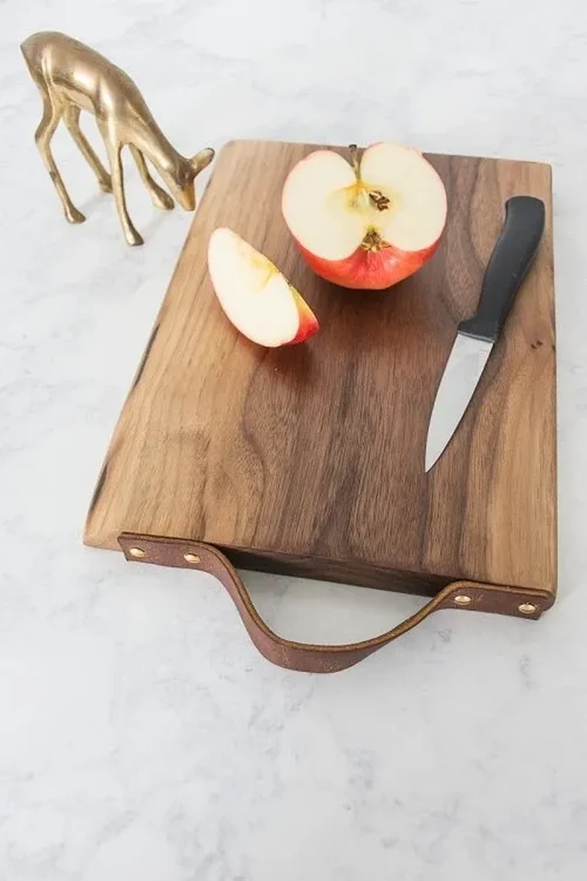 10 идей для старого кожаного ремня: превращаем хлам в полезные вещи