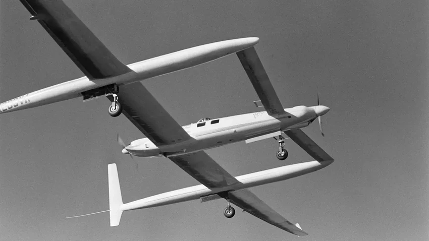 Сколько самолет может летать без остановки? Рекорды дальности полета