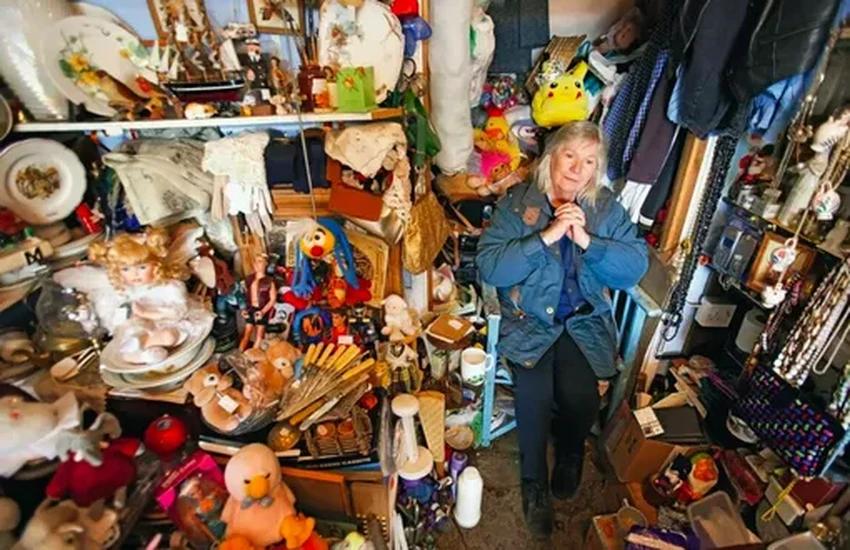 Как VR-терапия помогает победить синдром накопительства и расхламить жизнь