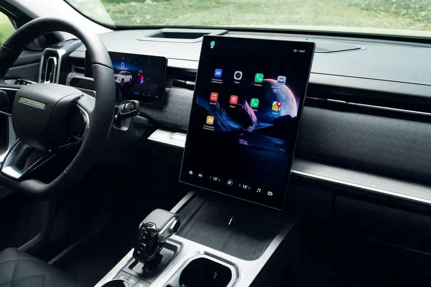 Jaecoo J7 в России: необычный бренд и знакомый кроссовер от Chery