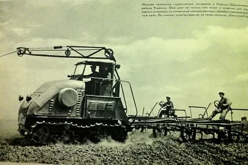 Электрический, паровой, болотный: 5 редких модификаций советского трактора ДТ-54