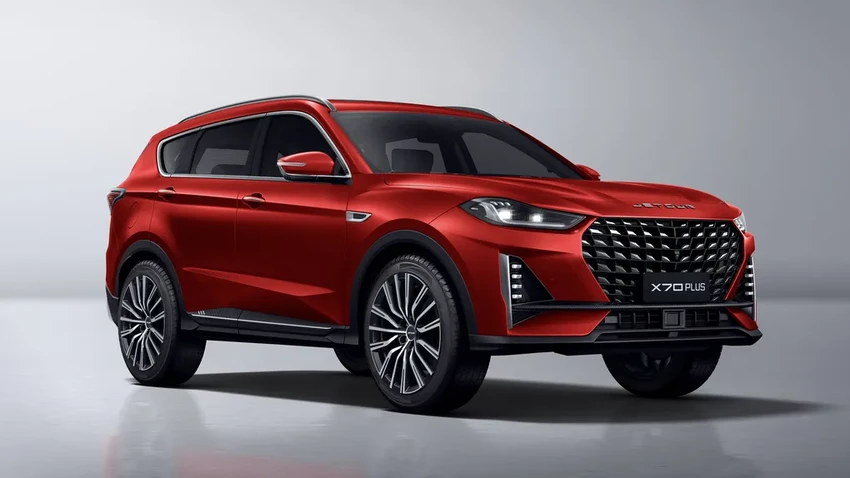 Jetour X70 Plus: что предлагает новый китайский кроссовер для России