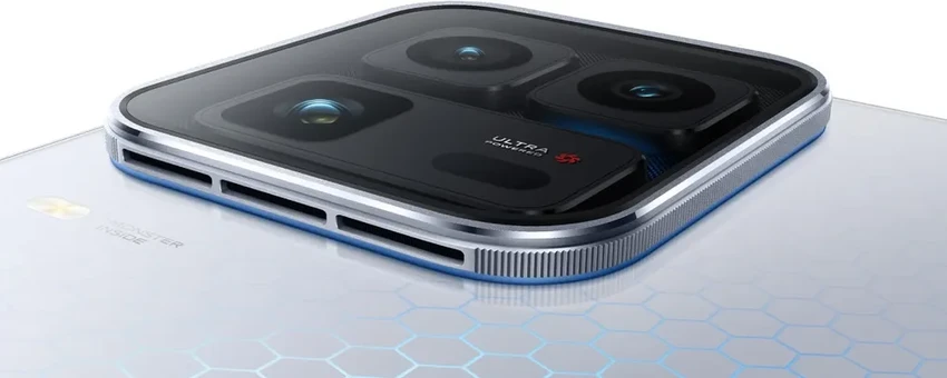 iQOO 15 Ultra: первый игровой флагман с системой активного охлаждения